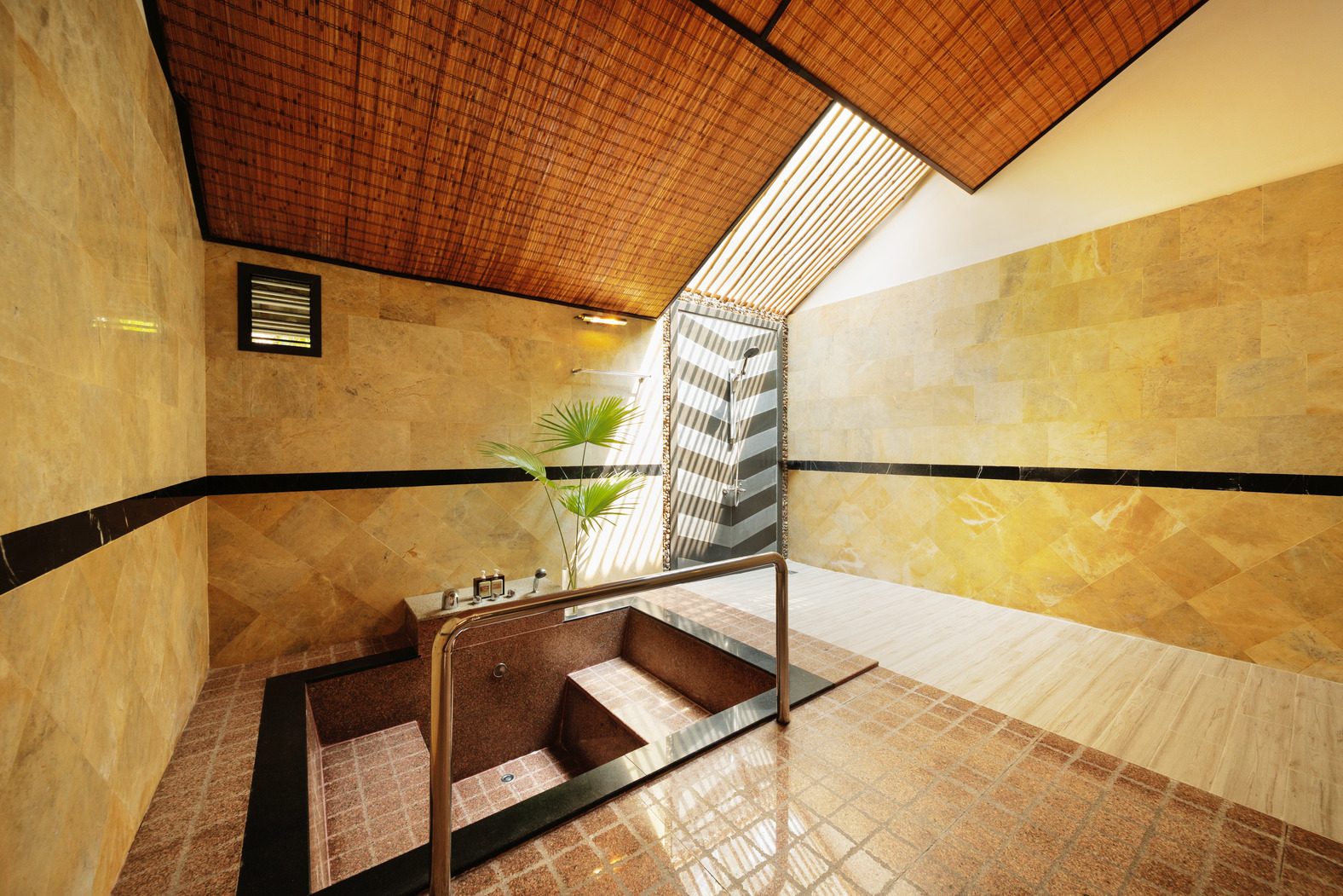 Diamond Ocean Bungalow